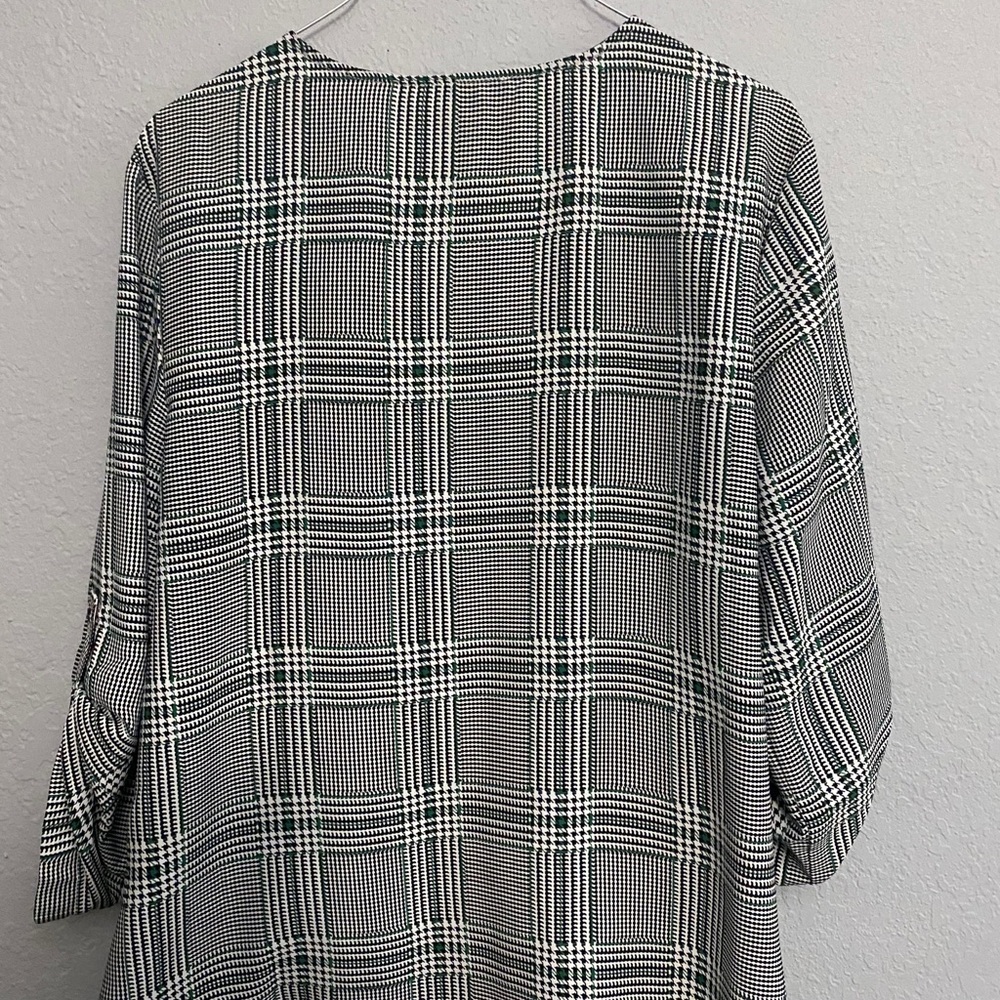 Blouse - Picture 2 of 2